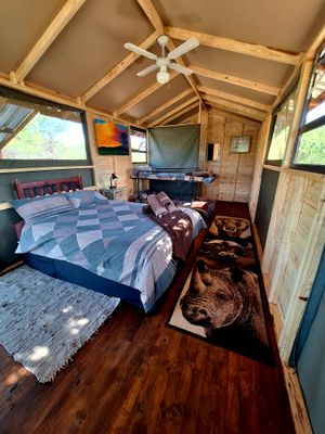 Fever Tree Tented Cabin